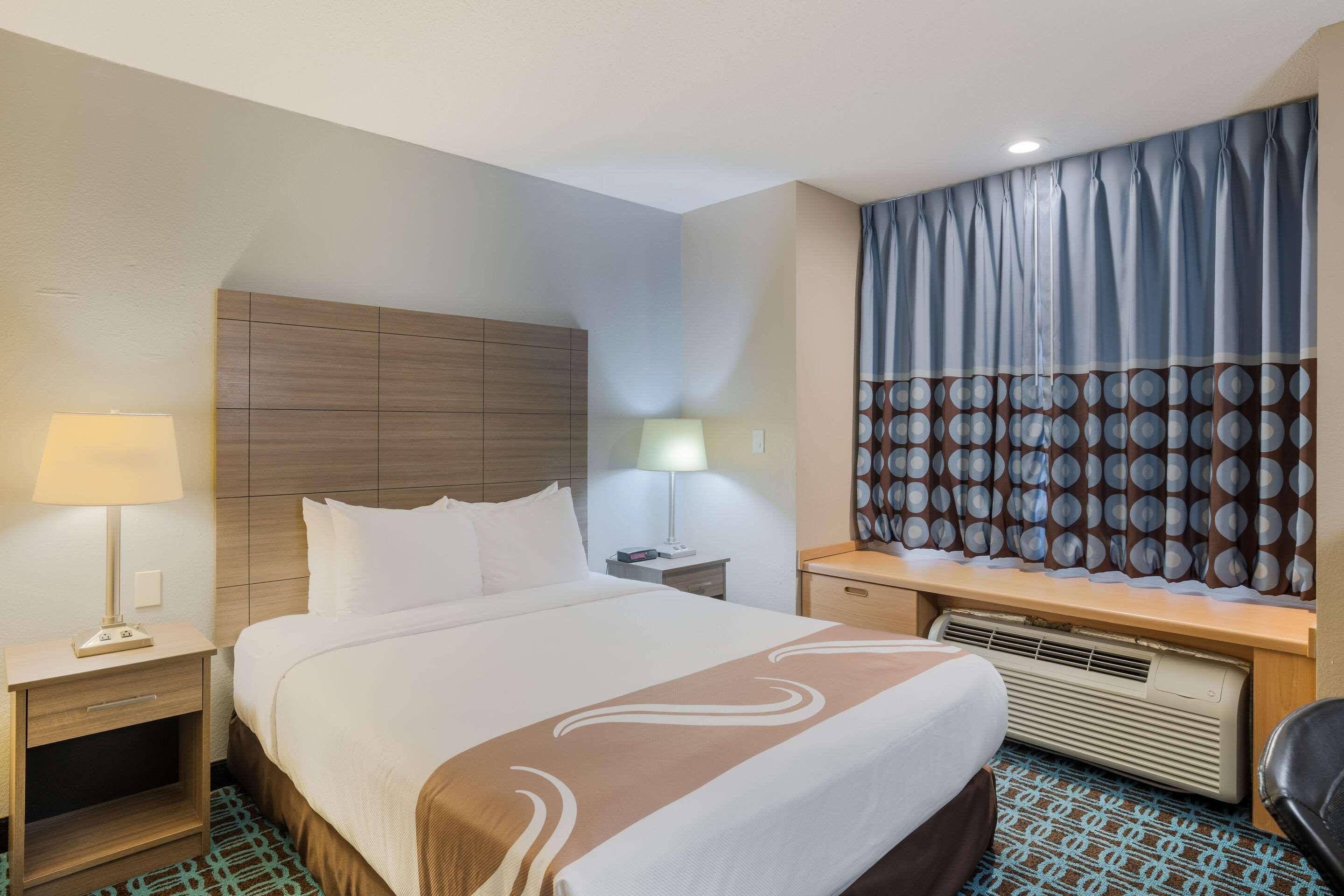 Sonesta Essential Hotel Blue Springs Eksteriør bilde