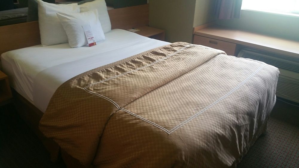 Sonesta Essential Hotel Blue Springs Eksteriør bilde